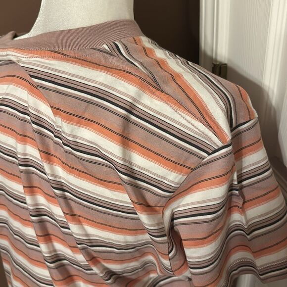 BDG Top NWOTWith Defects Pictured Large - Picture 5 of 5